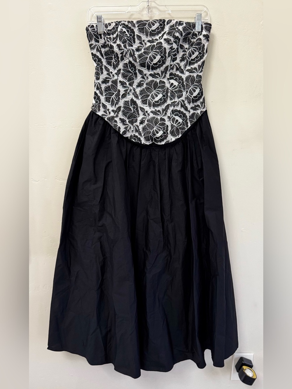 NWT Toccin Strapless Floral Corset dress